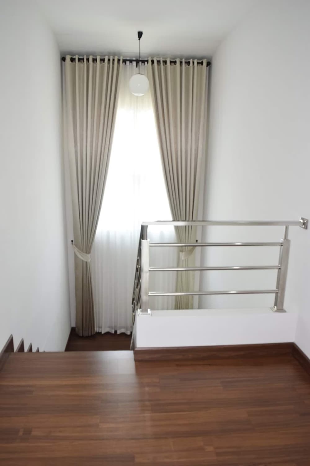 4 Bed House for Rent in San Kamphaeng - Image 11