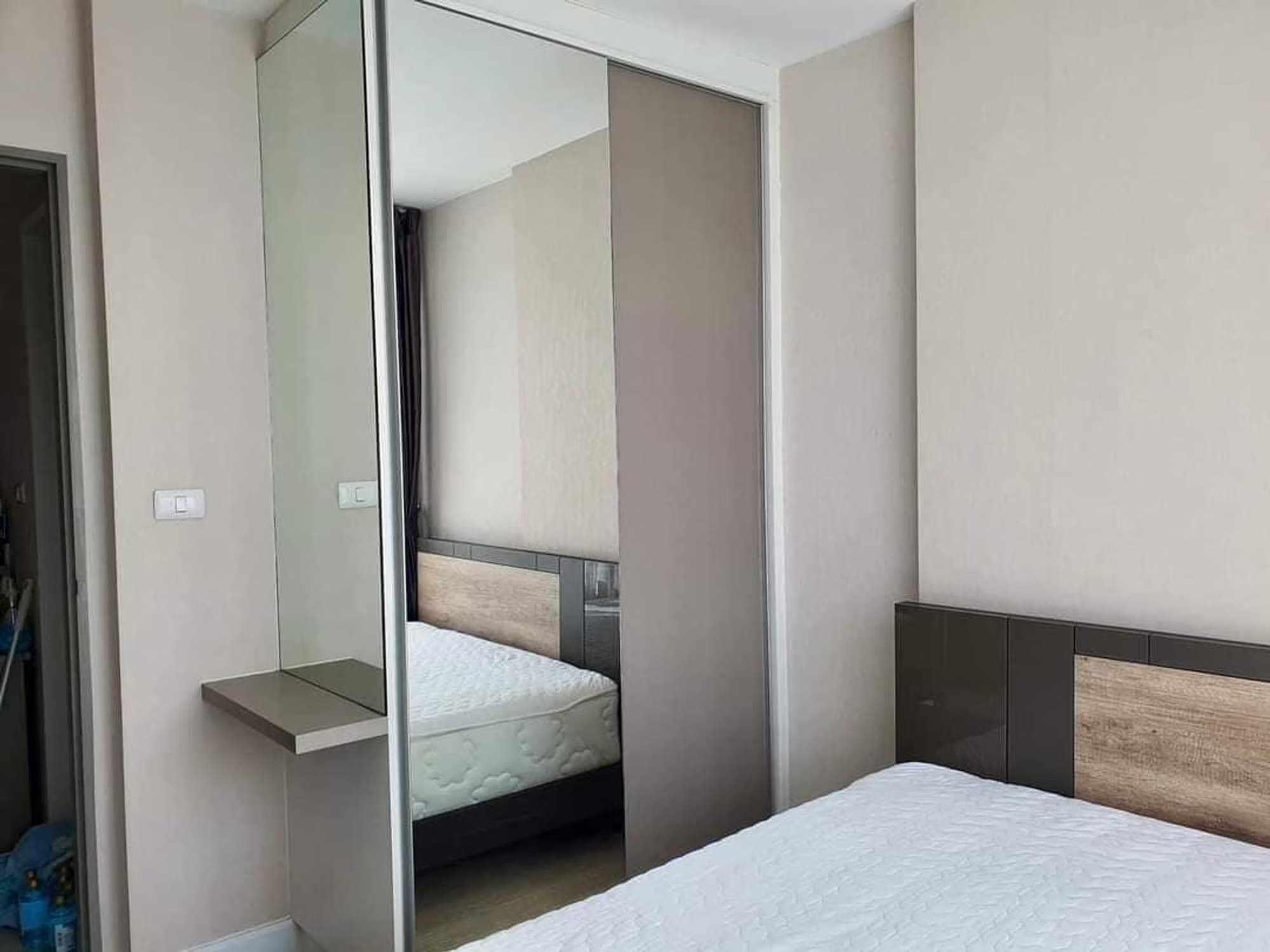 1 Bed Condo for Sale in Din Daeng - Image 11