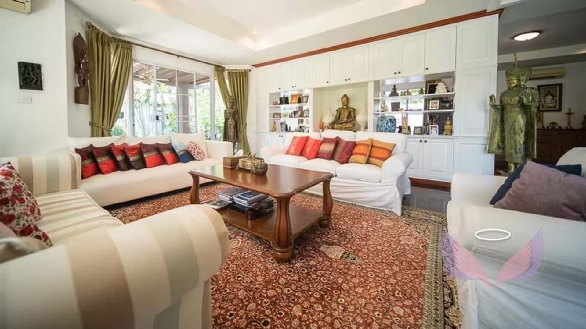 5 Bedroom House - Image 13