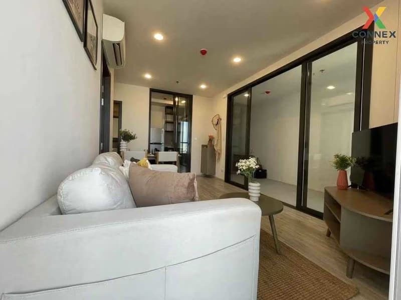 2 Bed Condo for Rent in Huai Khwang