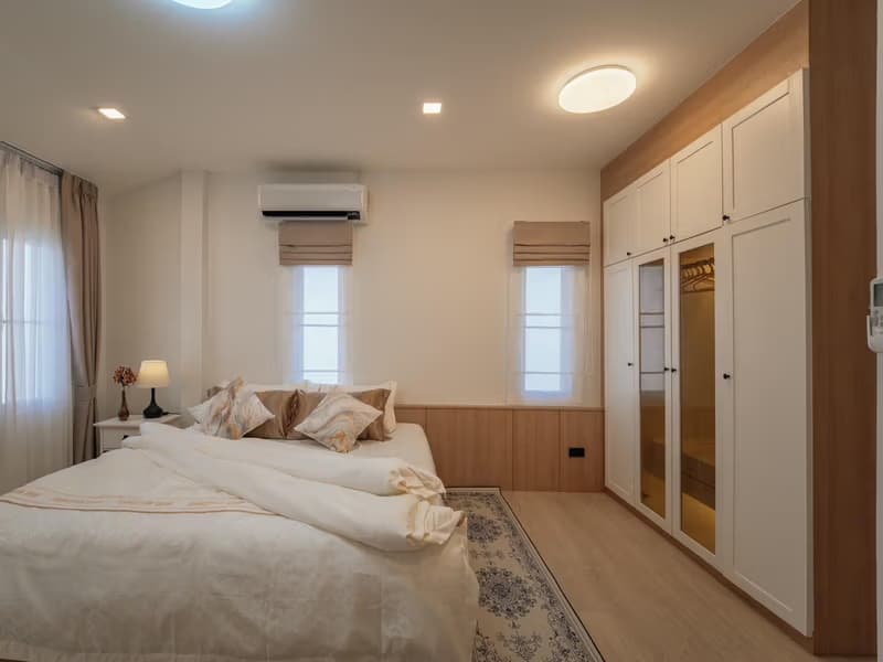 4 Bed House for Rent in Hang Dong