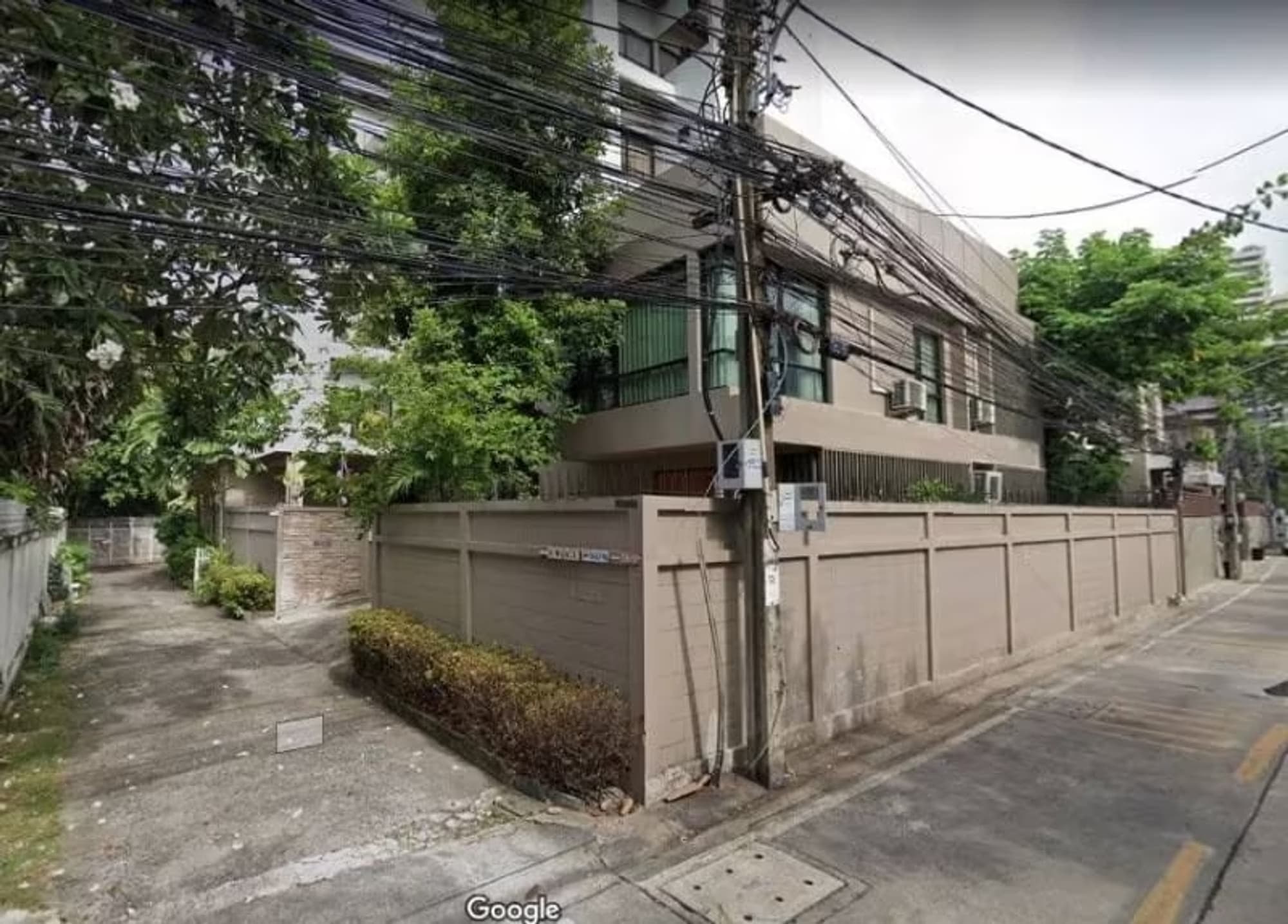 House for Rent in Khlong Toei.   - Image 1