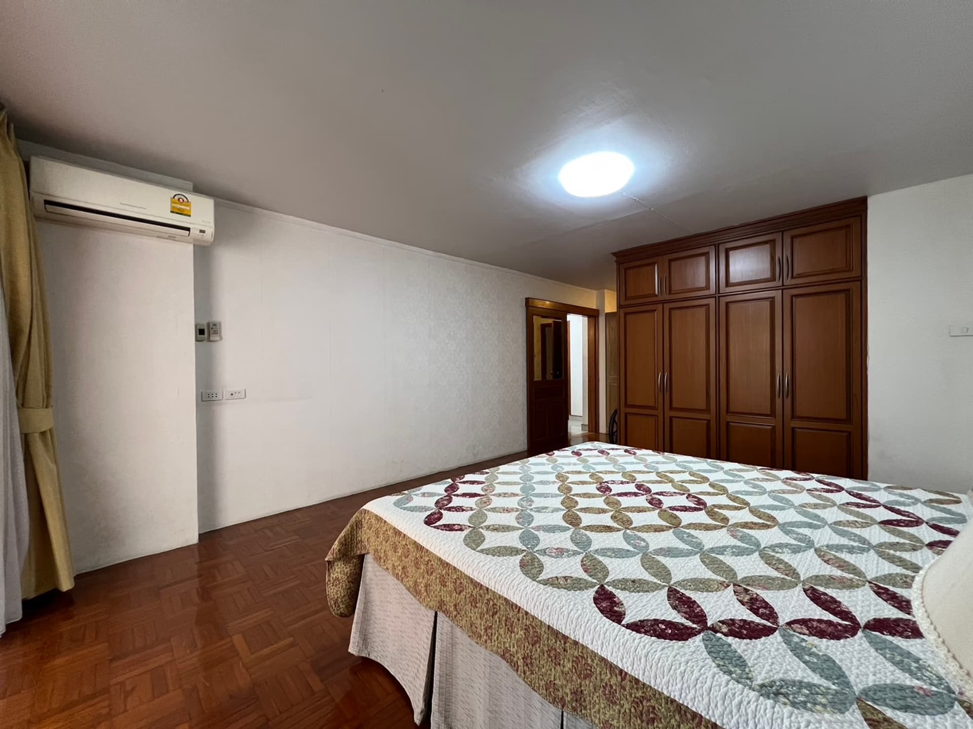 Condo for Rent, Sale at Hillside 3   - Image 15