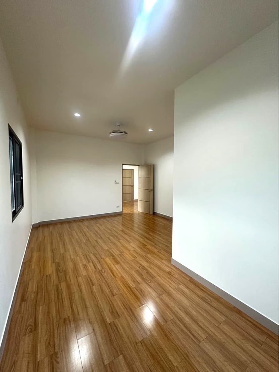 4 Bed House for Sale in San Sai District - Image 7