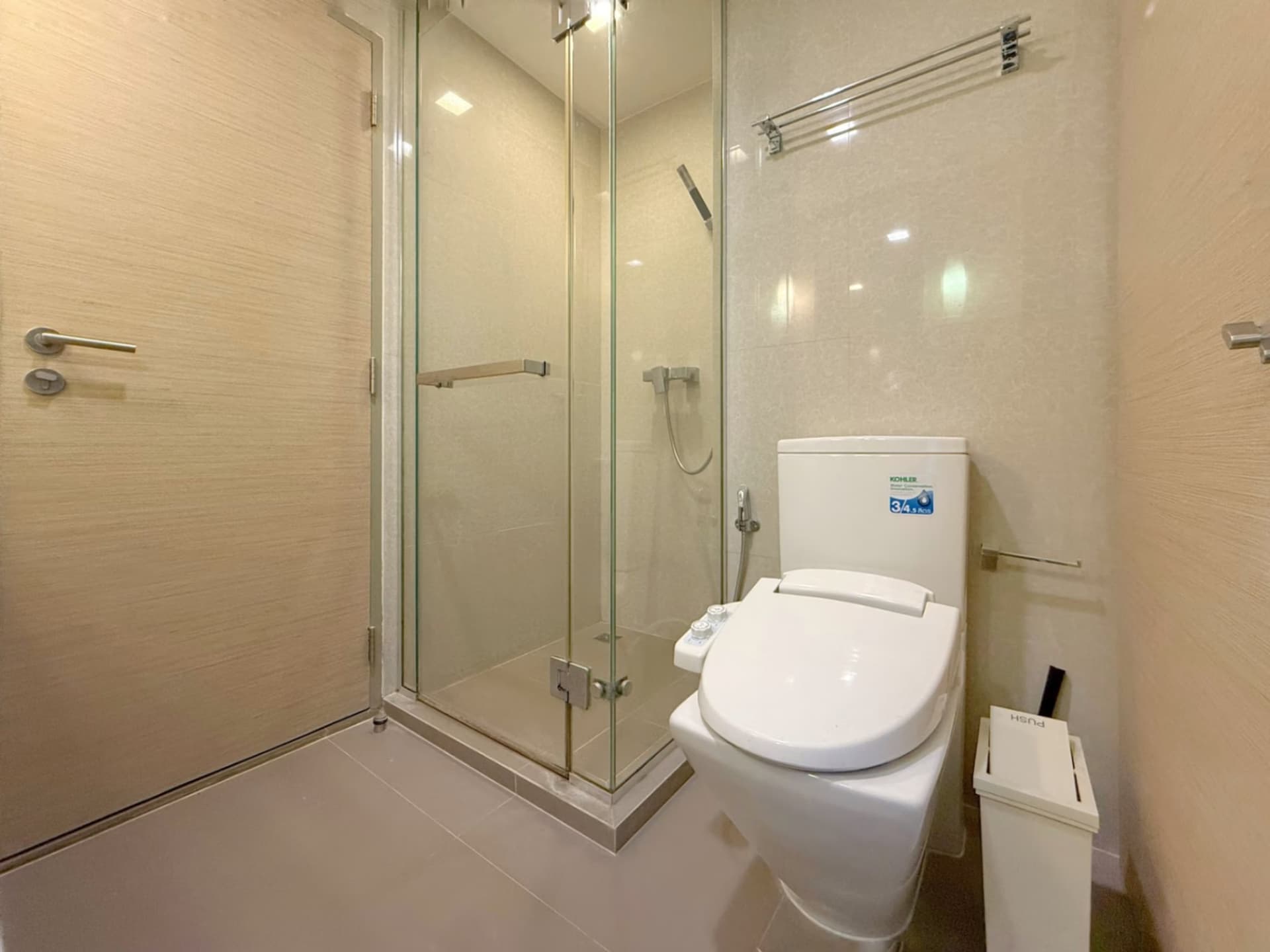 3 Bed Condo for Rent and Sale in Watthana - Image 4