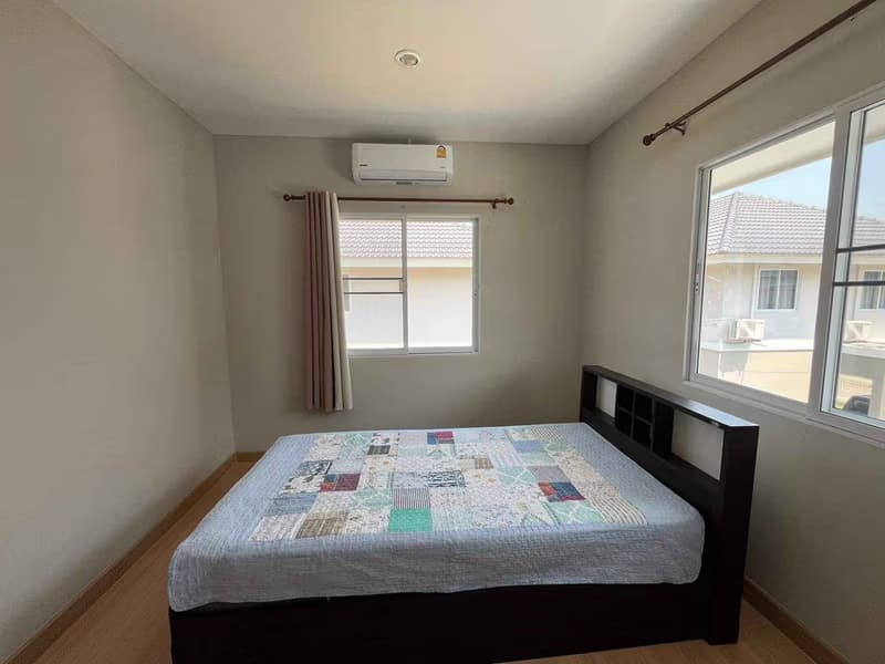 3 Bed House for Rent in Saraphi