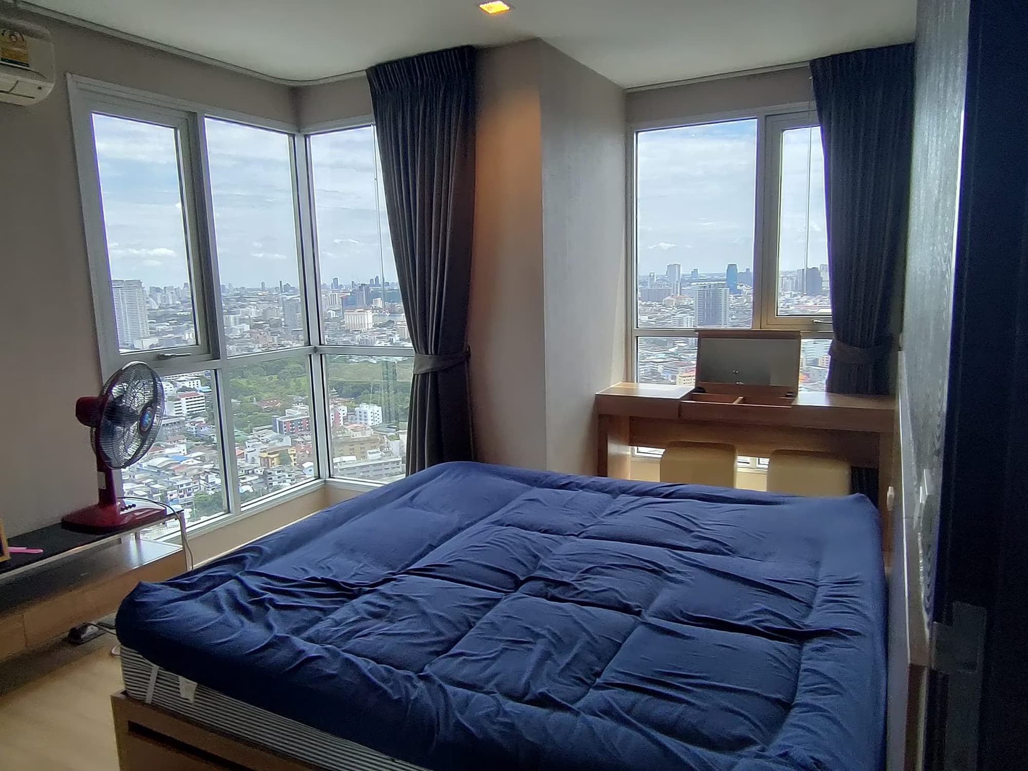 Condo for Rent at Rhythm Sathorn - Image 4