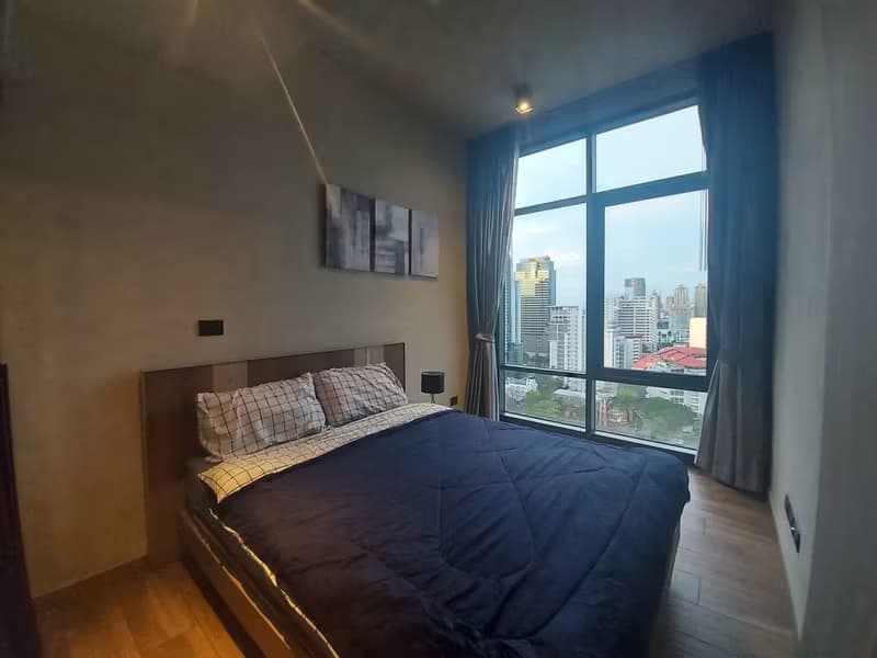 The Lofts Asok by Raimon Land