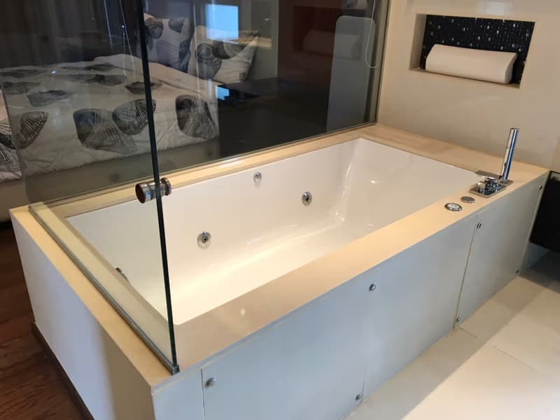 2 Bed Condo for Rent in Khlong Toei
