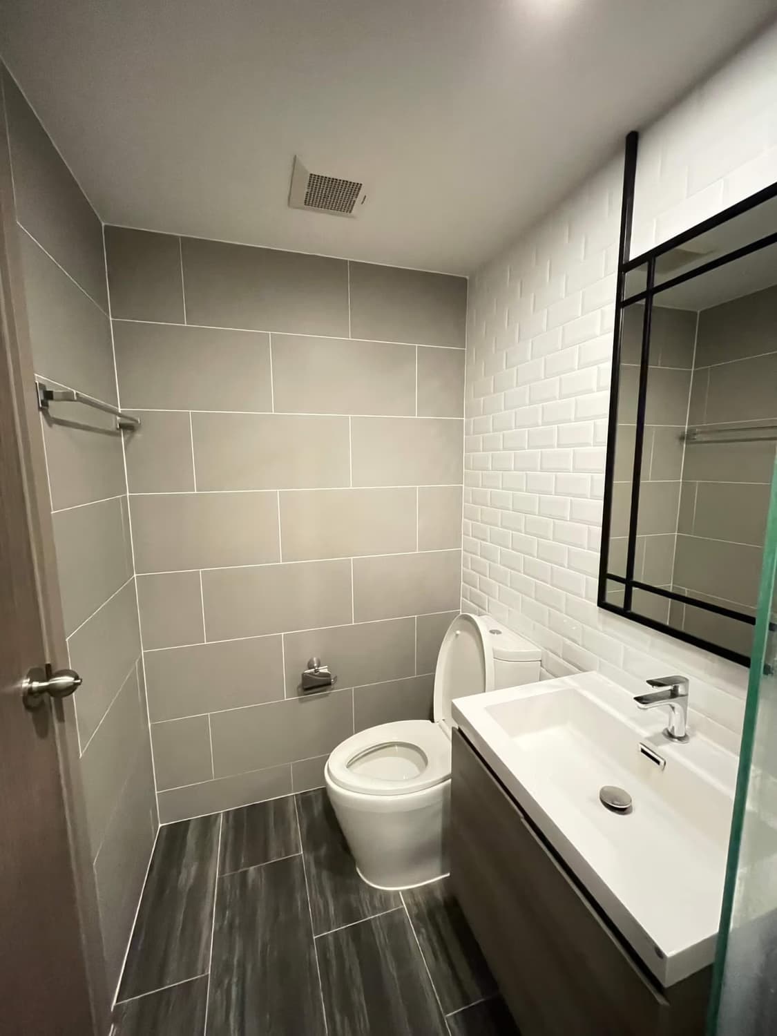 1 Bed Condo for Sale  Near Ratchathewi BTS - Image 4