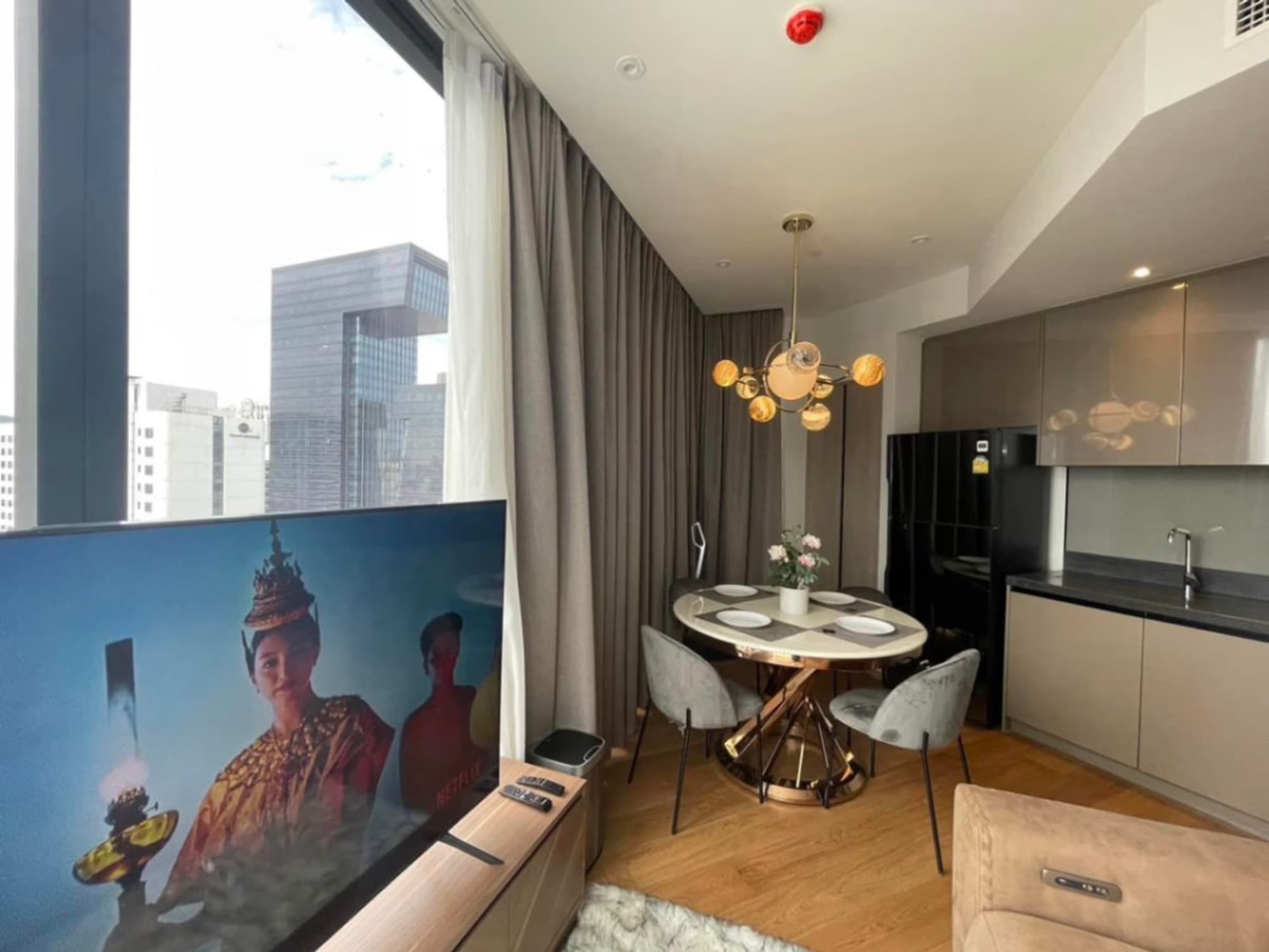 2 Bed Condo for Rent  Near Phra Ram 9 MRT - Image 6