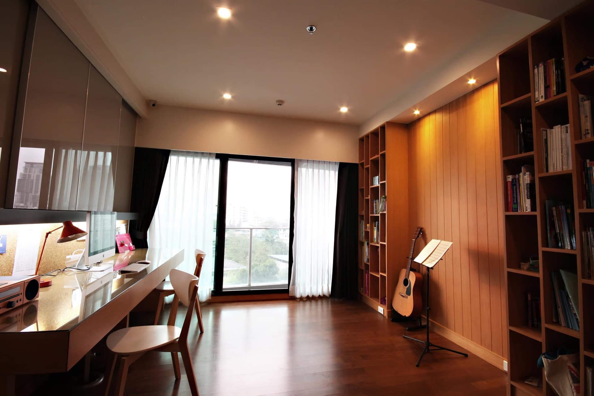  - Image 1