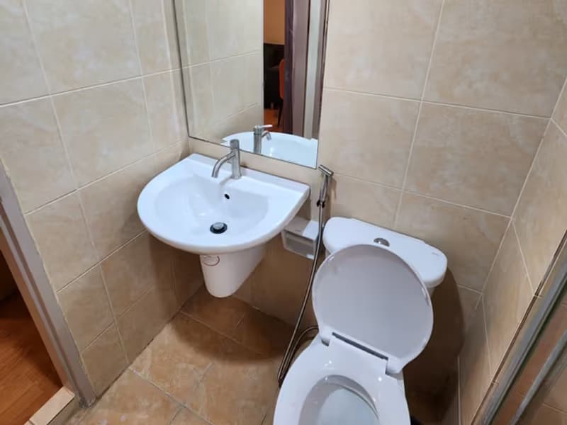 1 Bedroom Condo