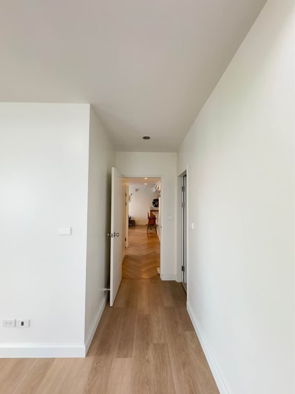 2 Bed Condo for Sale  Near Surasak BTS - Image 4