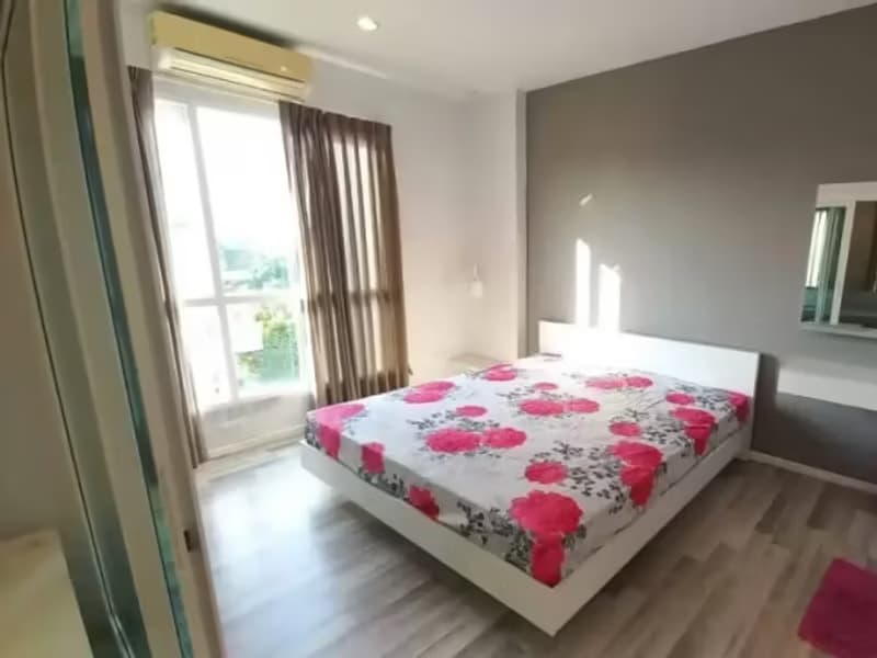 1 Bedroom Condo