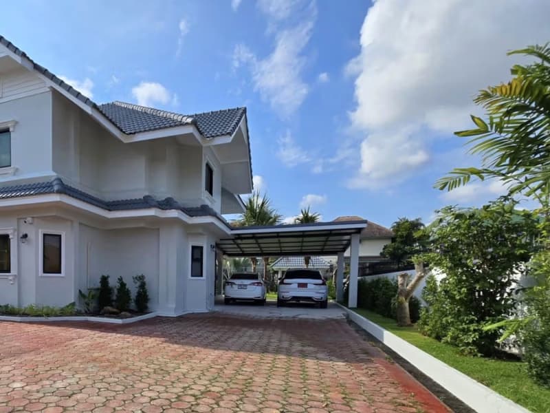 5 Bed House for Sale in Mueang Chiang Mai