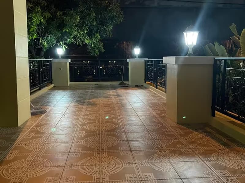 House for Rent in ratchaprarop.