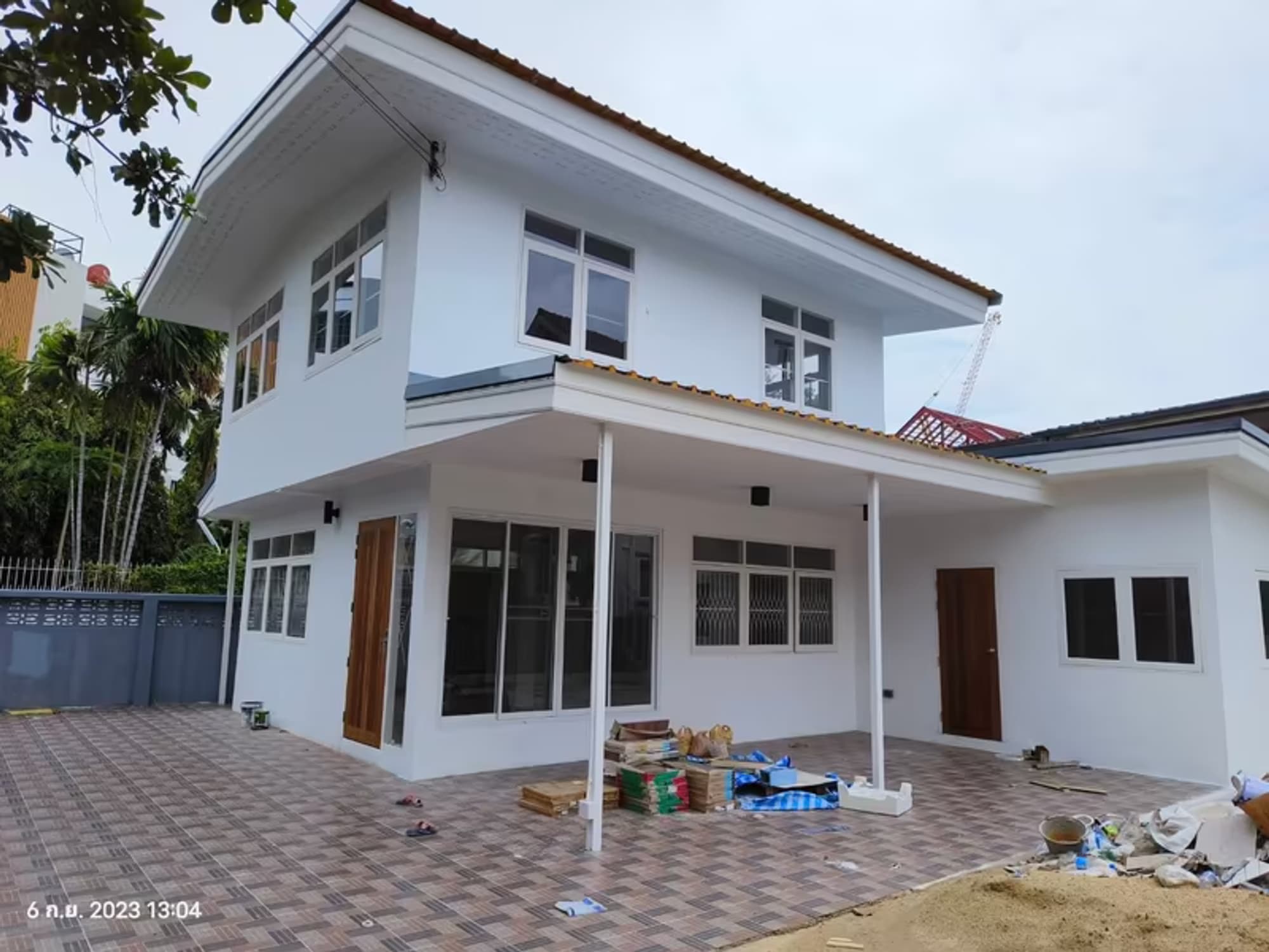 2 Bedroom House - Image 8