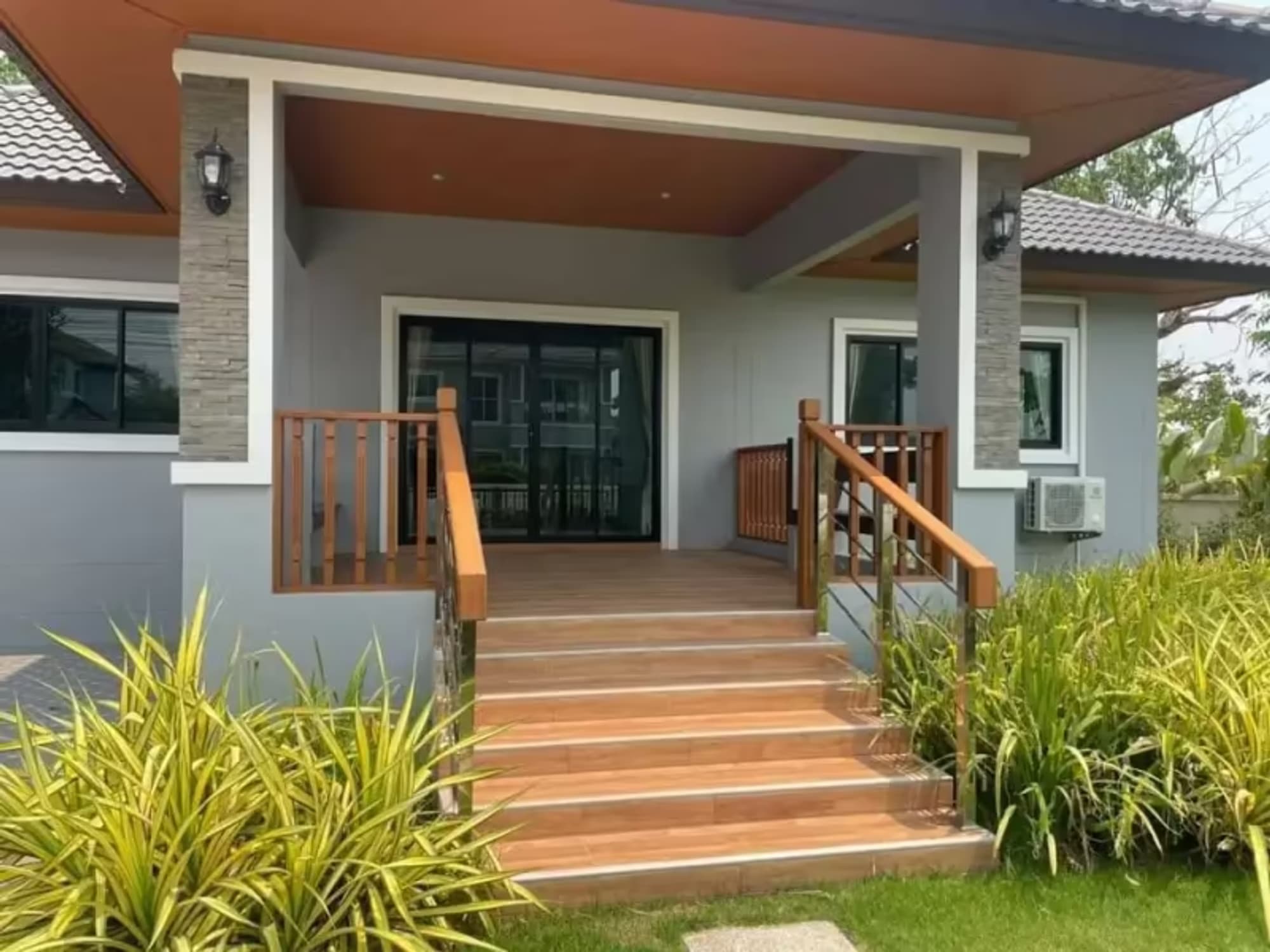 3 Bedroom House - Image 15