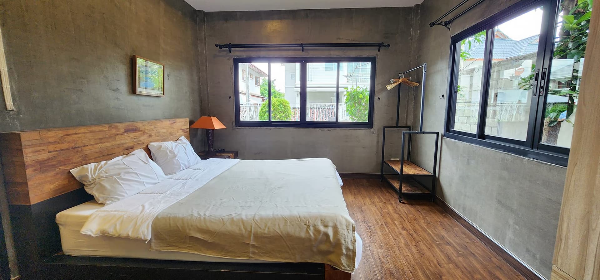 2 Bed House for Rent in Hang Dong - Image 7