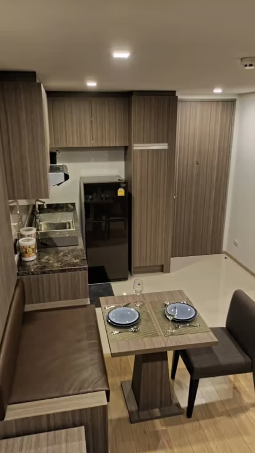 1 Bedroom Condo - Image 8