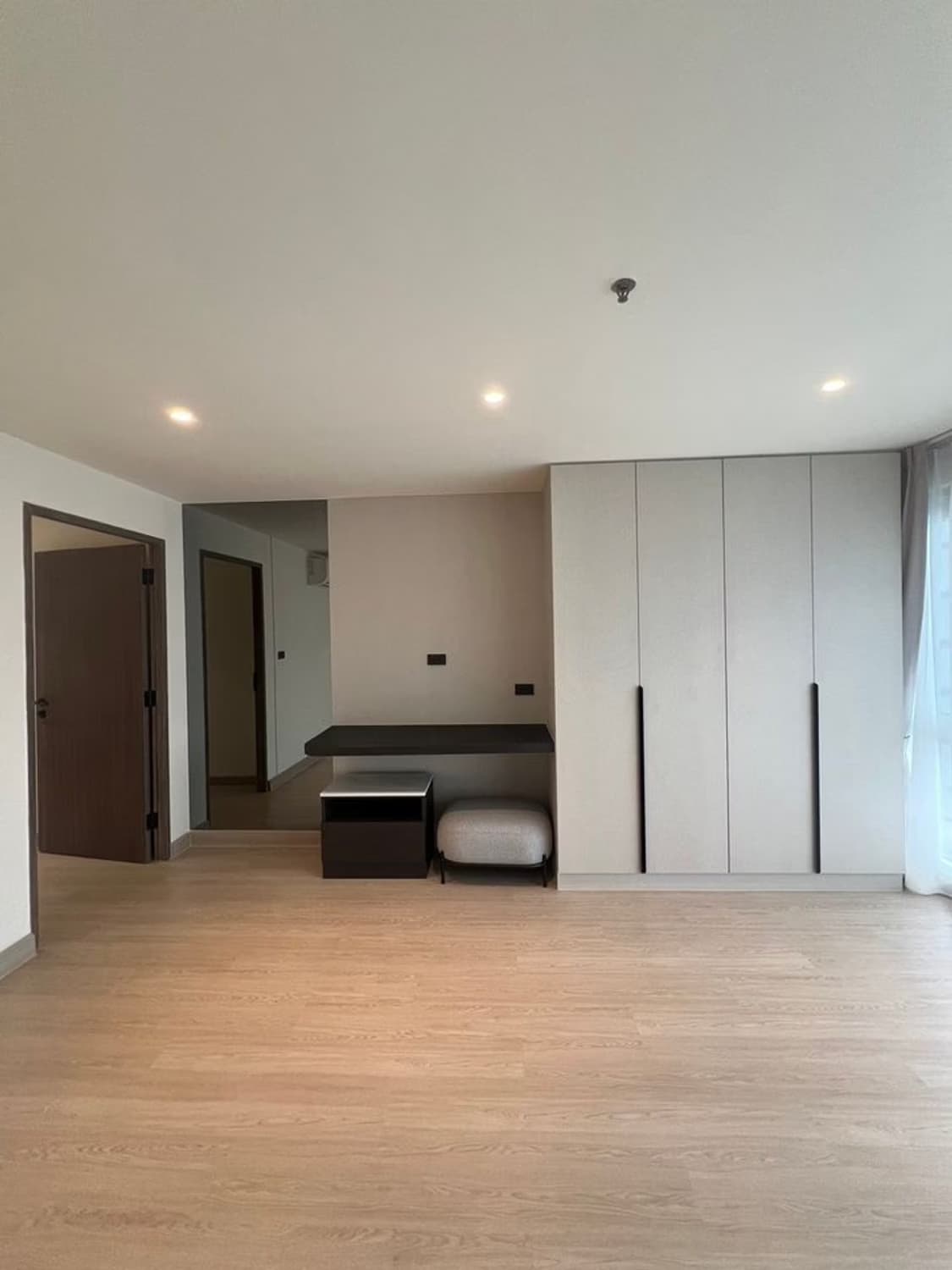1 Bed Condo for Sale  Near Asok BTS - Image 17