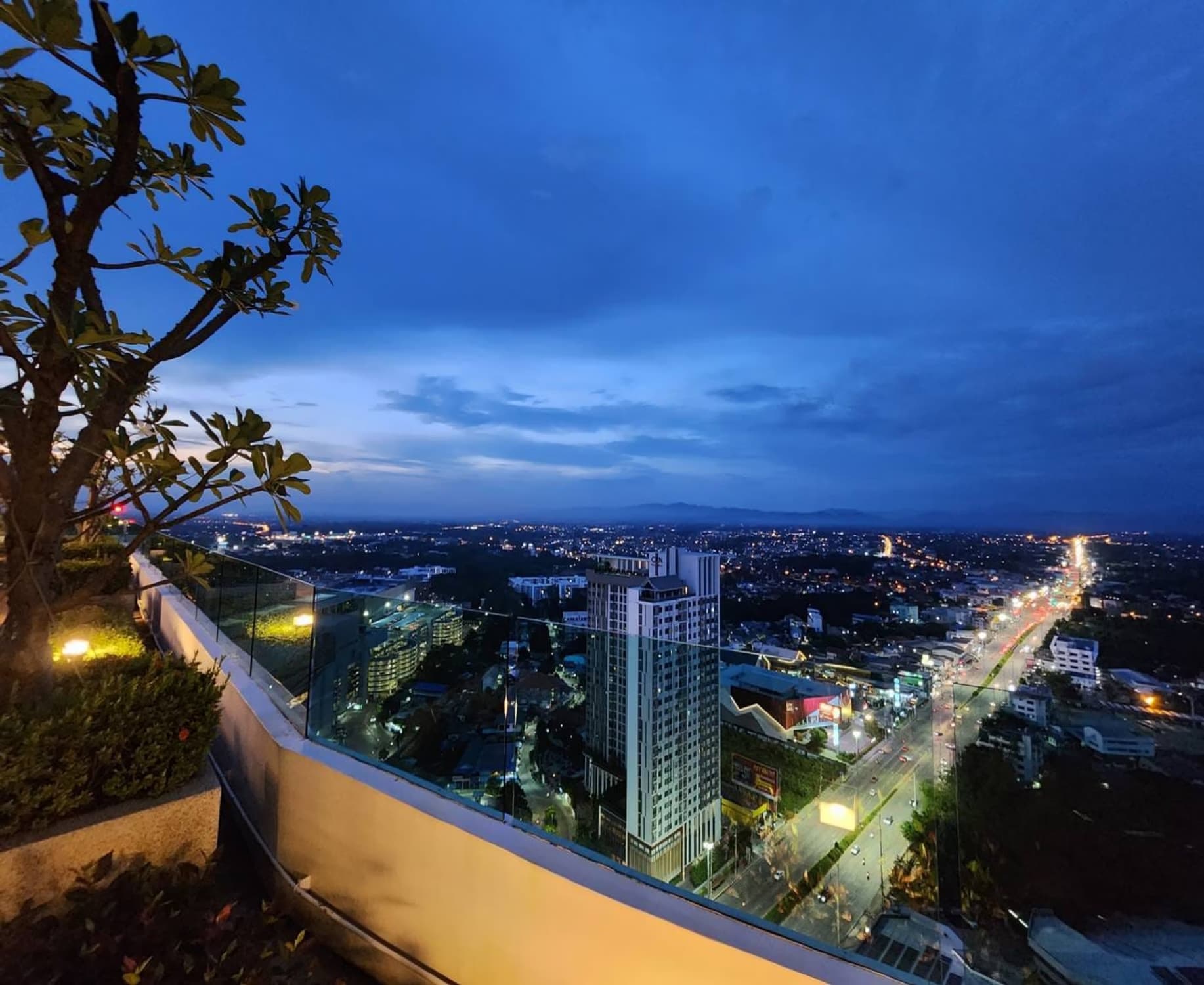 Condo for Rent at Supalai Monte II - Image 9