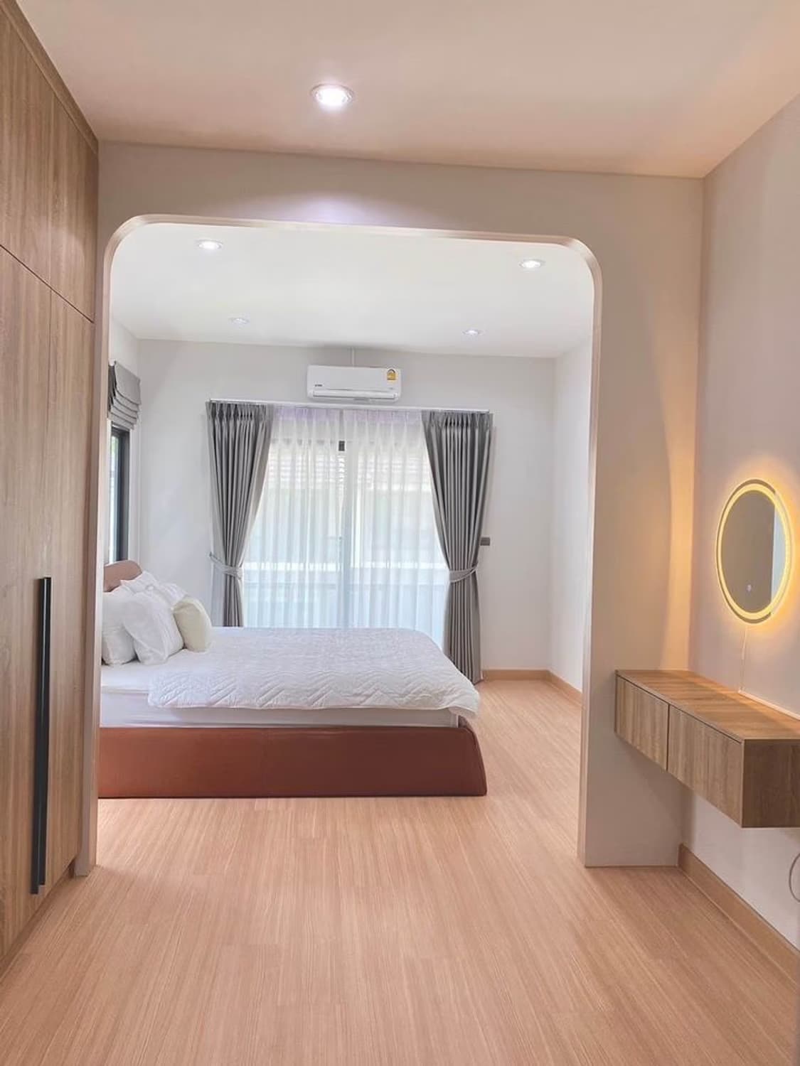 3 Bed House for Rent in Saraphi - Image 2