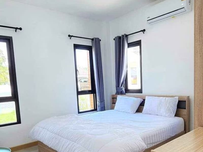 3 Bed House for Rent in Saraphi