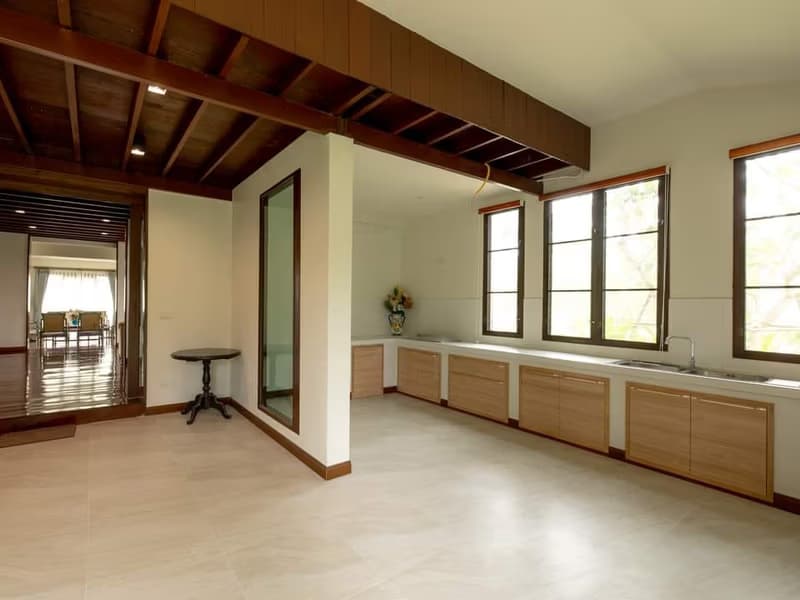 Pool Villa in Saraphi, Teak Traditional Thai Style