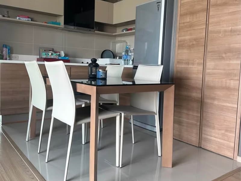 2 Bed Condo for Sale in Phaya Thai