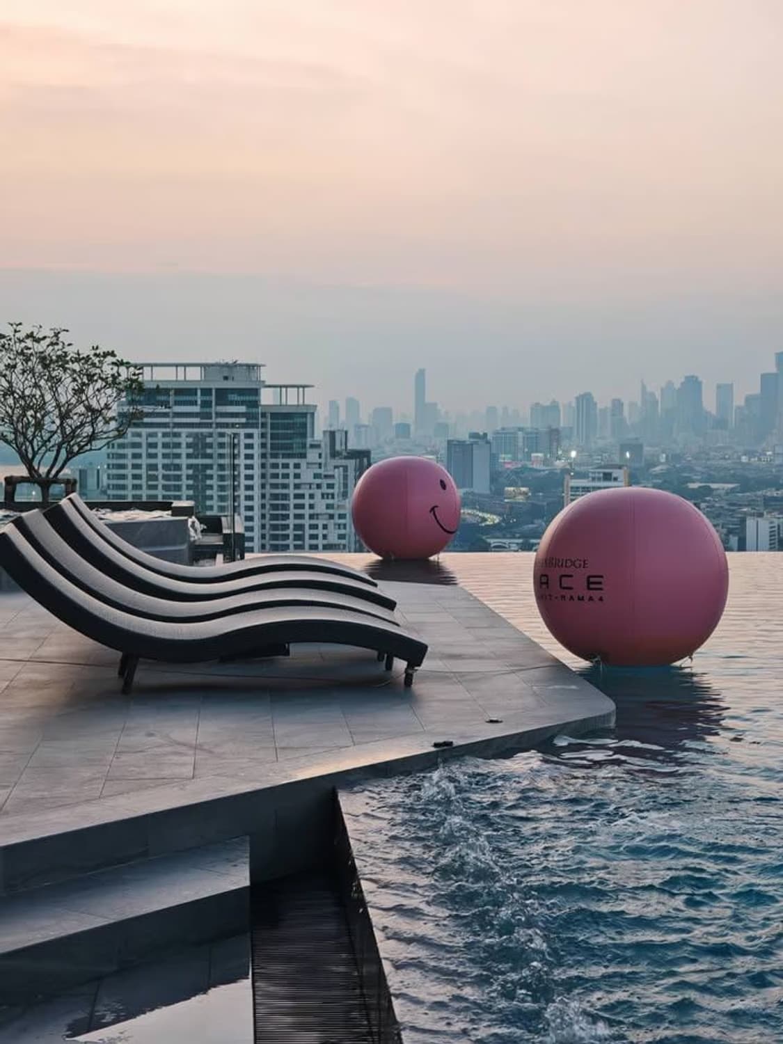 2 Bed Condo for Sale in Khlong Toei - Image 8