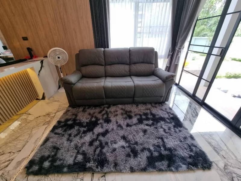 5 Bed House for Rent in San Sai