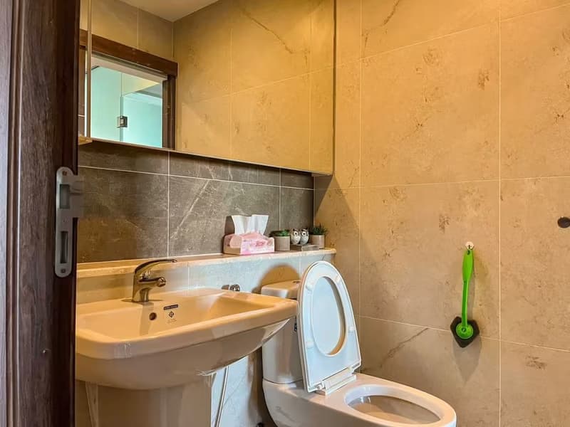 Condo for Rent at Astra Condo