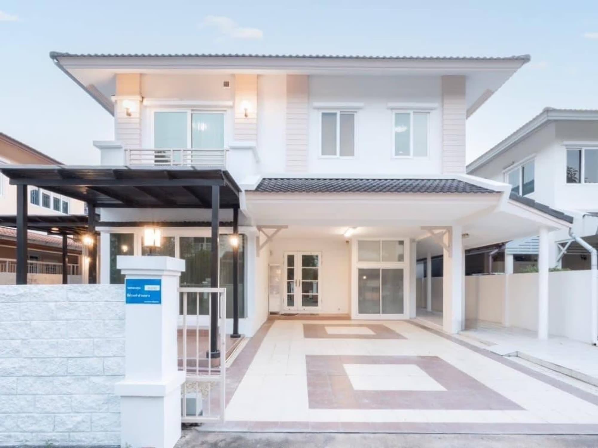 3 Bed House for Rent in Doi Saket District - Image 1