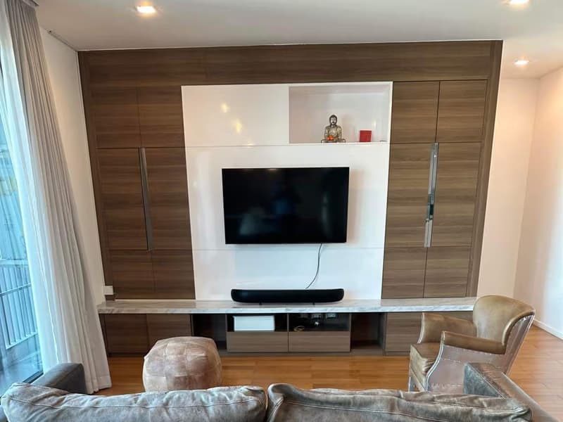 3 Bed Condo for Rent in Bang Rak