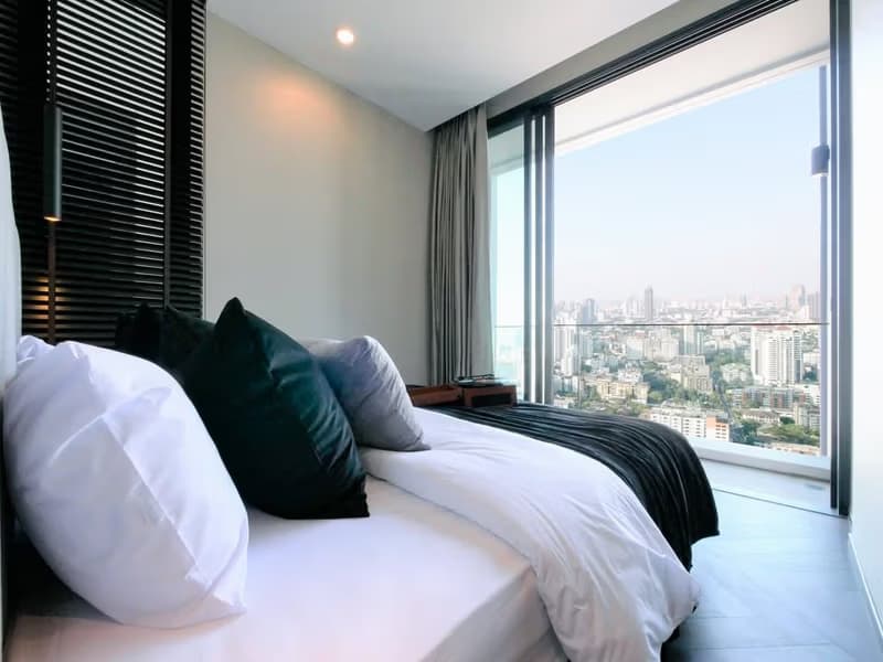 3 Bed Condo for Rent in Khlong Toei