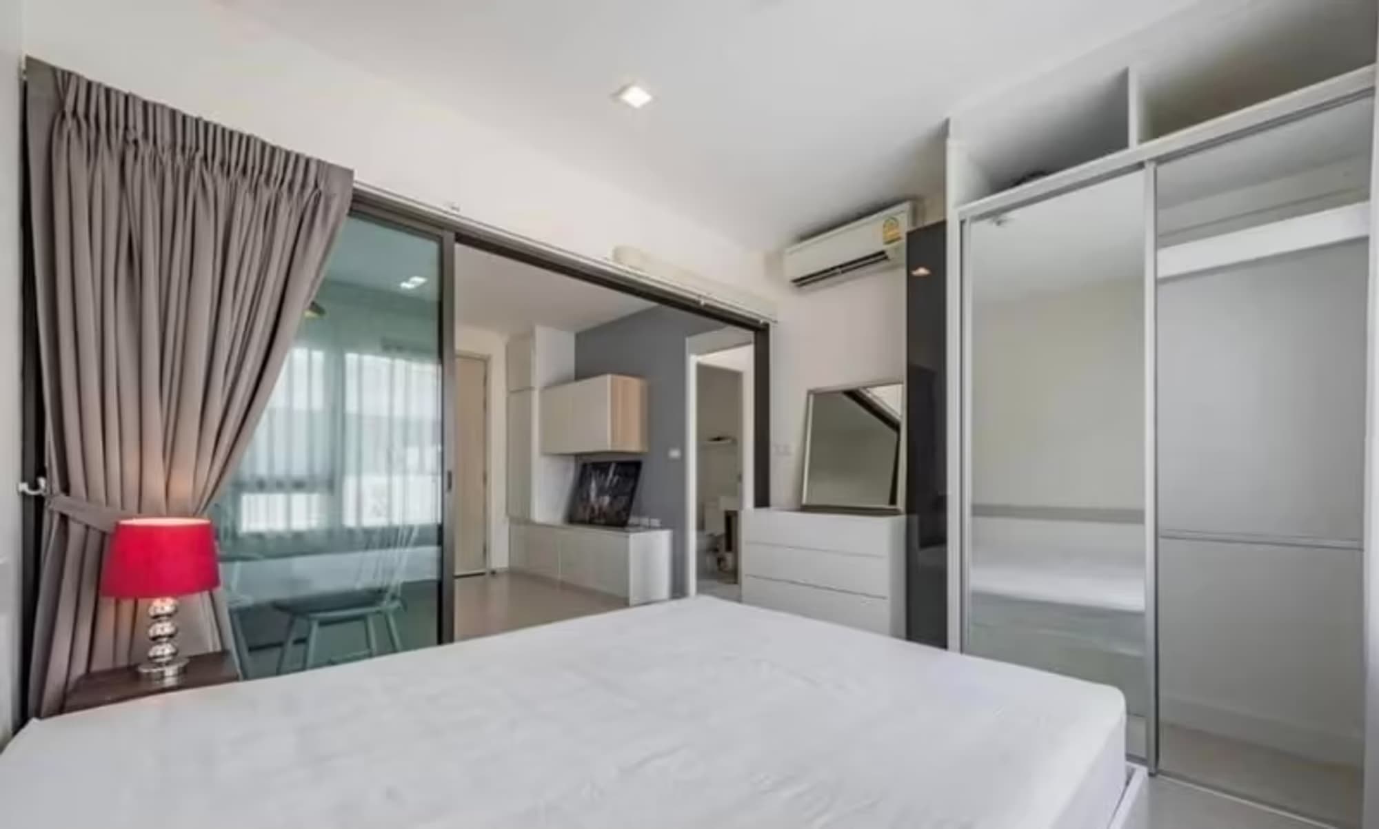 1 Bedroom Condo - Image 7