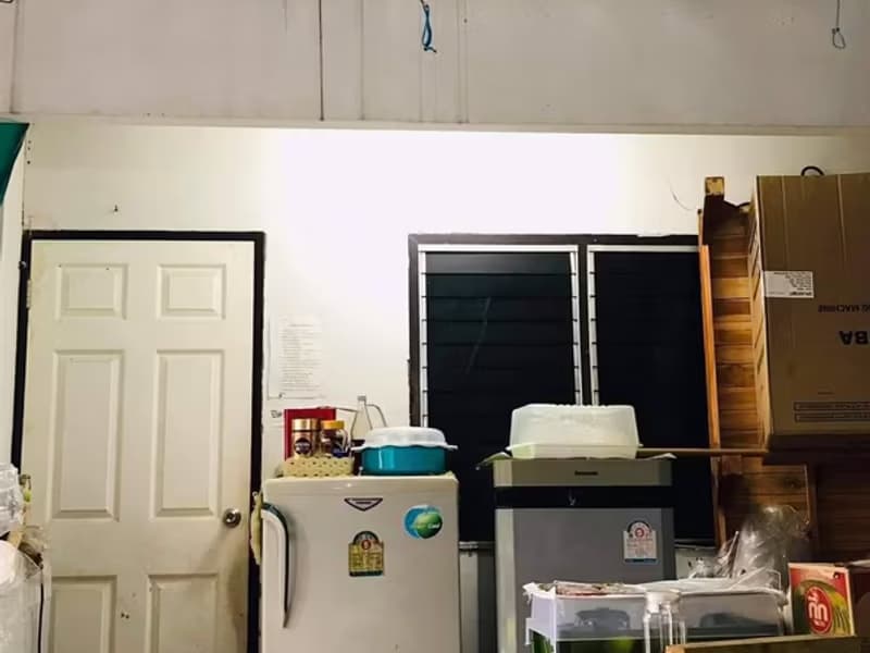 3 Bedroom Commercial