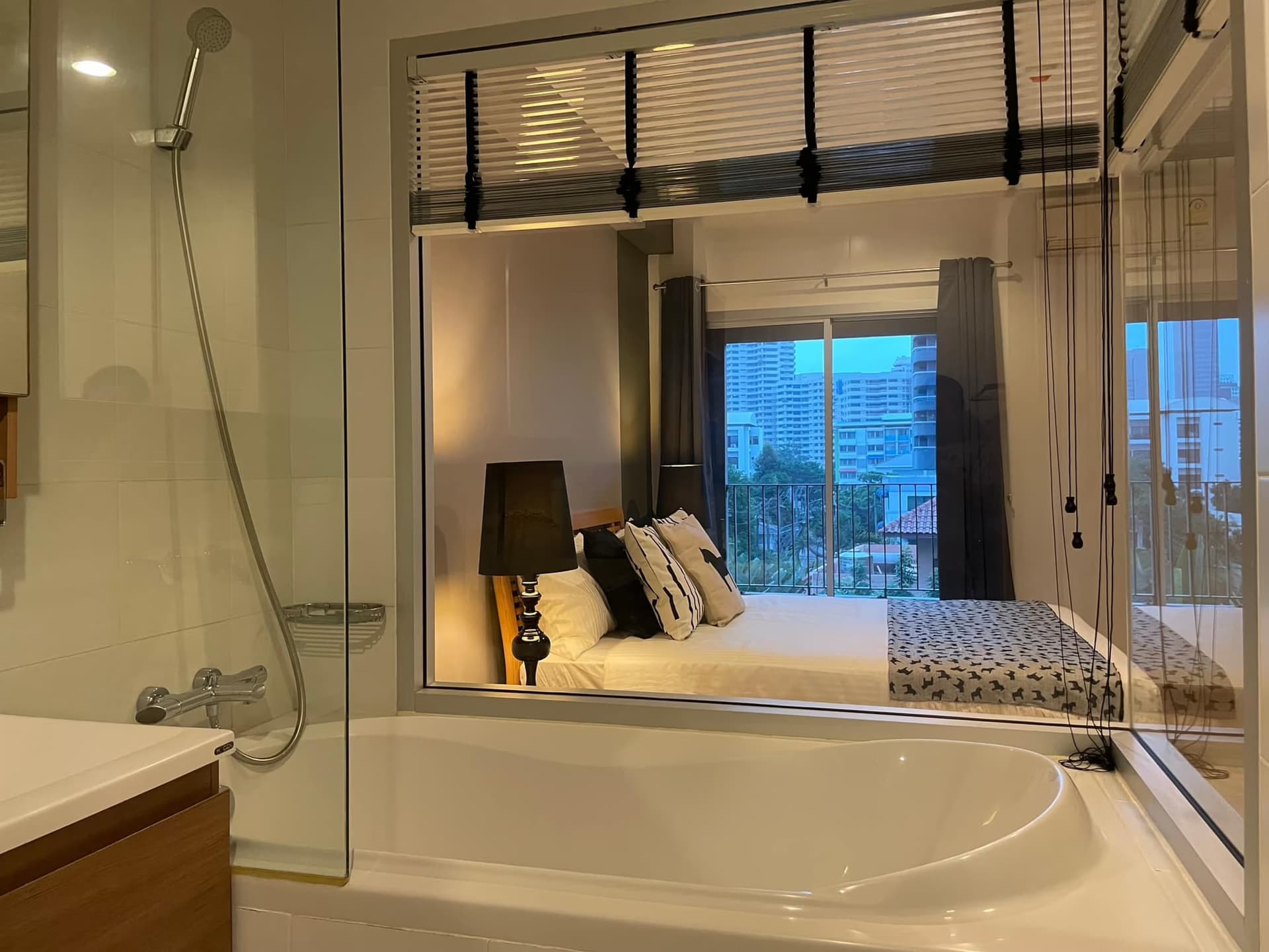 Condo for Rent, Sale at The Seed Musee - Image 11