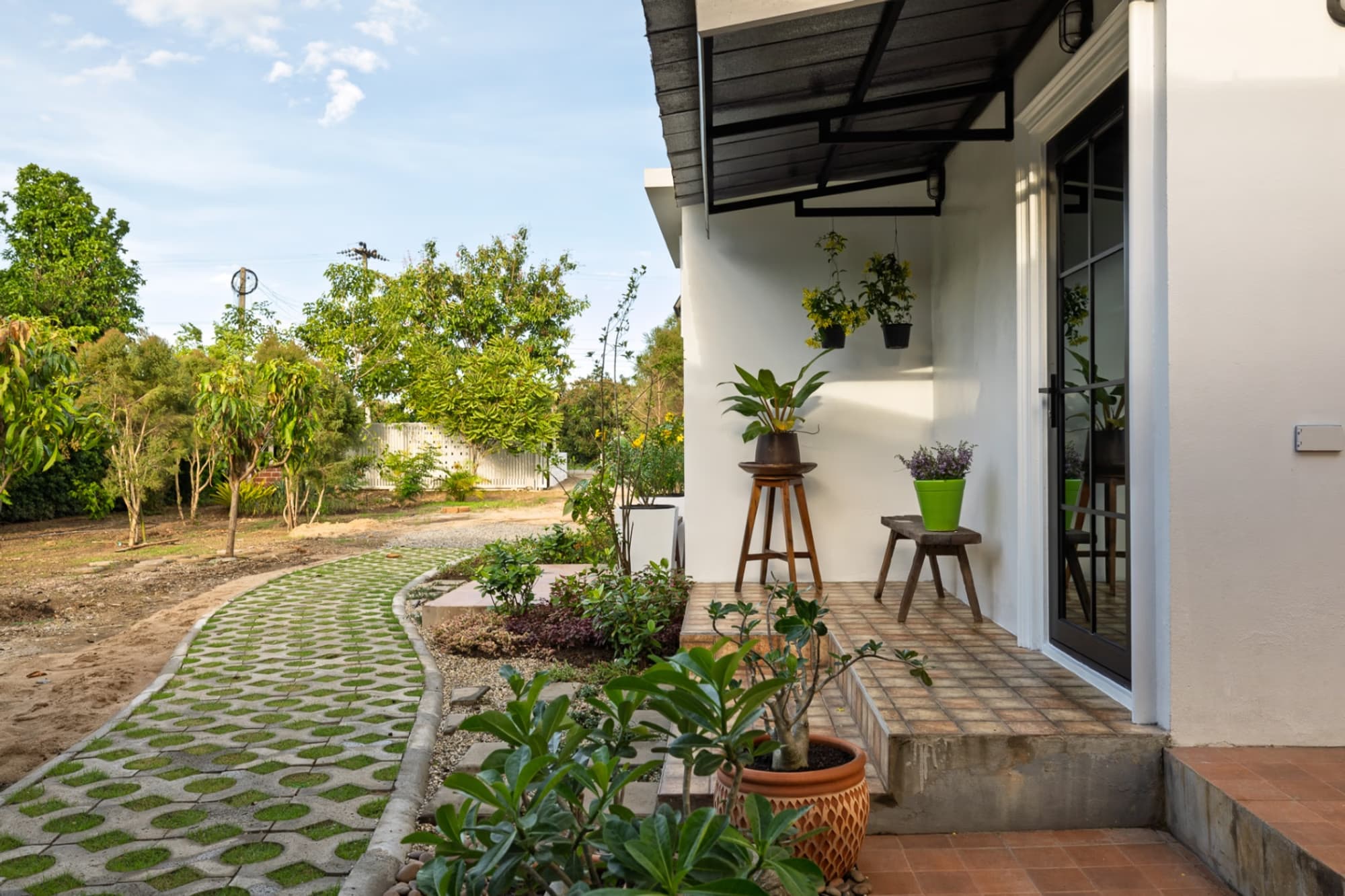 5 Bed House for Sale in Saraphi District - Image 38