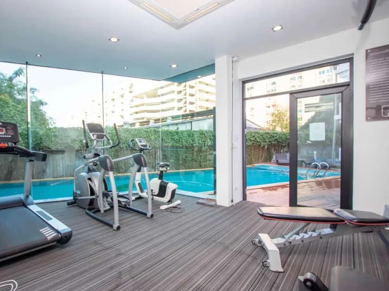 1 Bedroom Condo