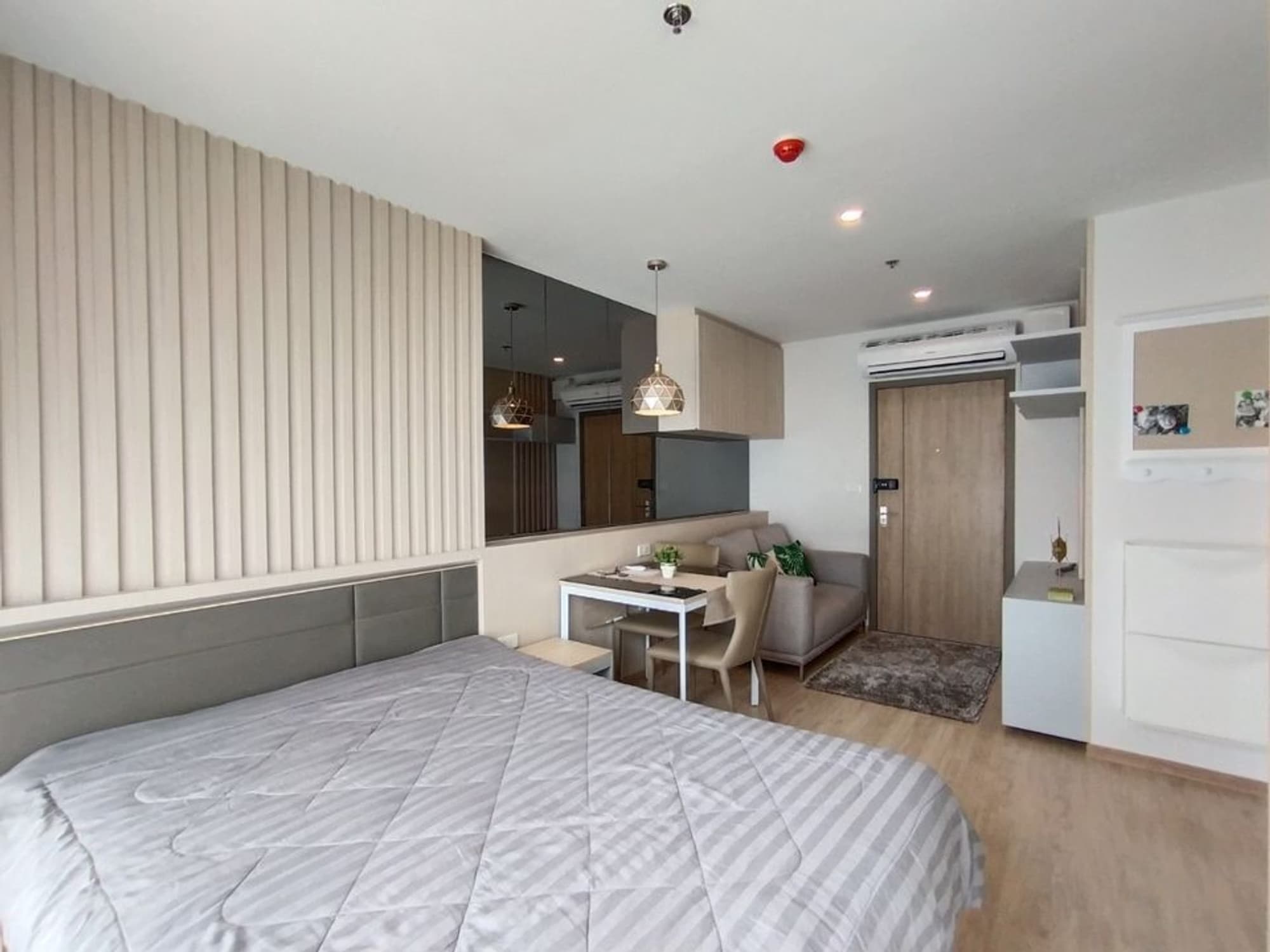 undefined Bed Condo for Rent and Sale  Near Bang Na BTS - Image 2