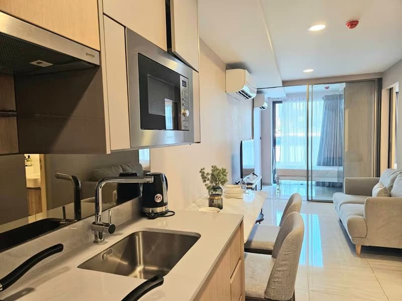 1 Bed Condo for Rent  Near Sukhumvit MRT