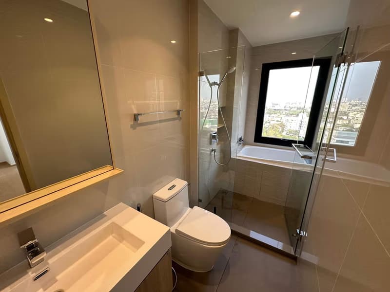 2 Bed Condo for Sale  Near Ekkamai BTS