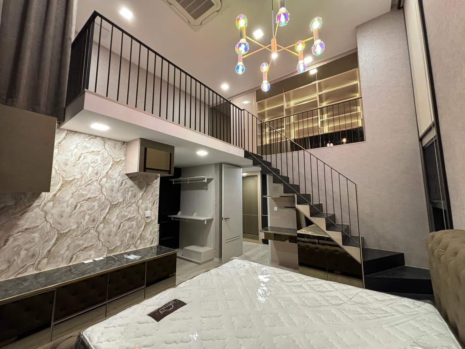 5 Bed House for Rent and Sale in undefined - Image 3