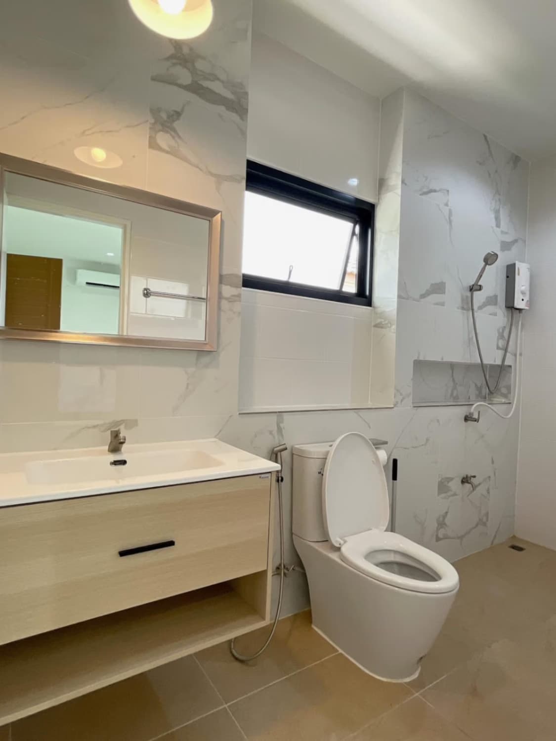 3 Bed House for Rent in San Sai - Image 6