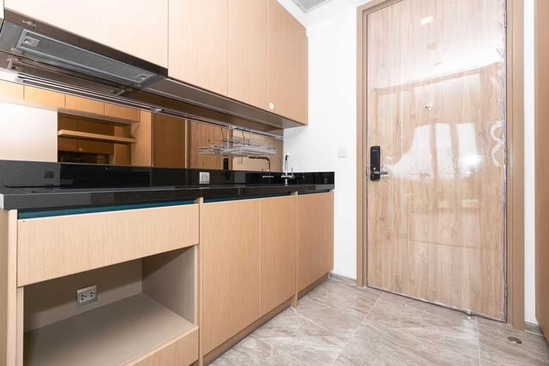 1 Bedroom Condo - Image 3