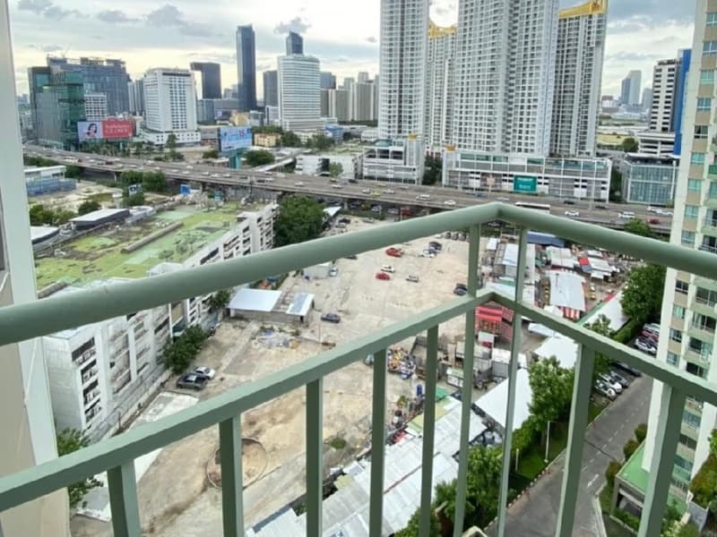 Condo for Sale at Lumpini Park Rama 9 - Ratchada