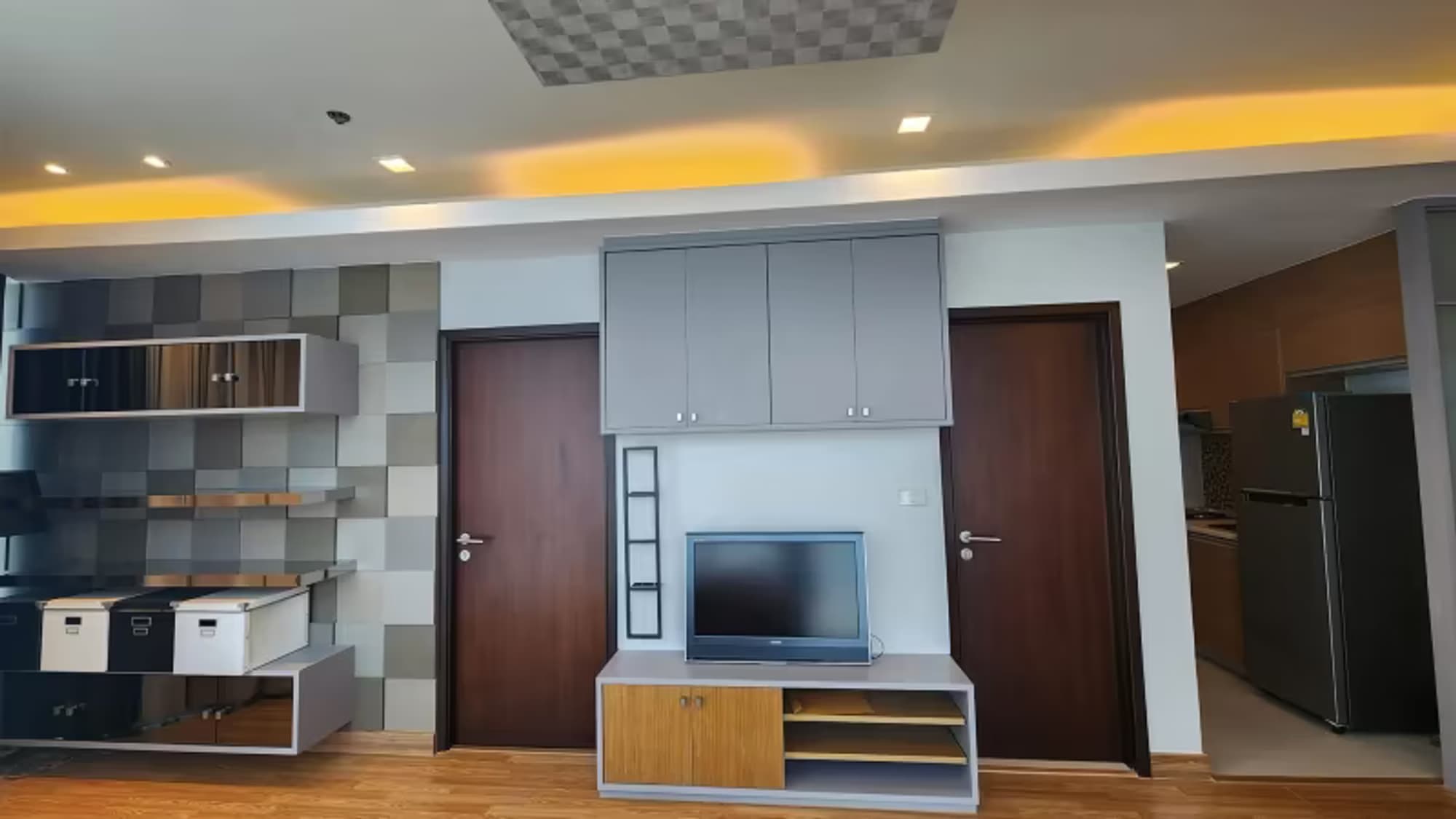 1 Bedroom Condo - Image 6